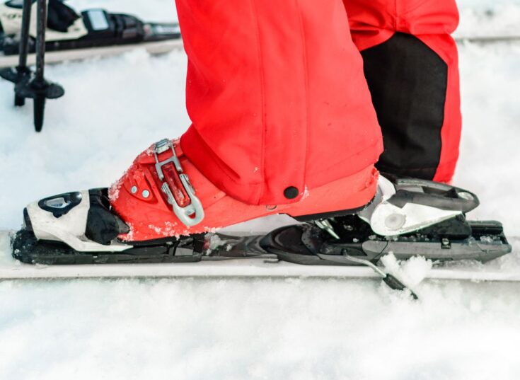 5 Different Types of Cross Country Ski Bindings Ski Junket